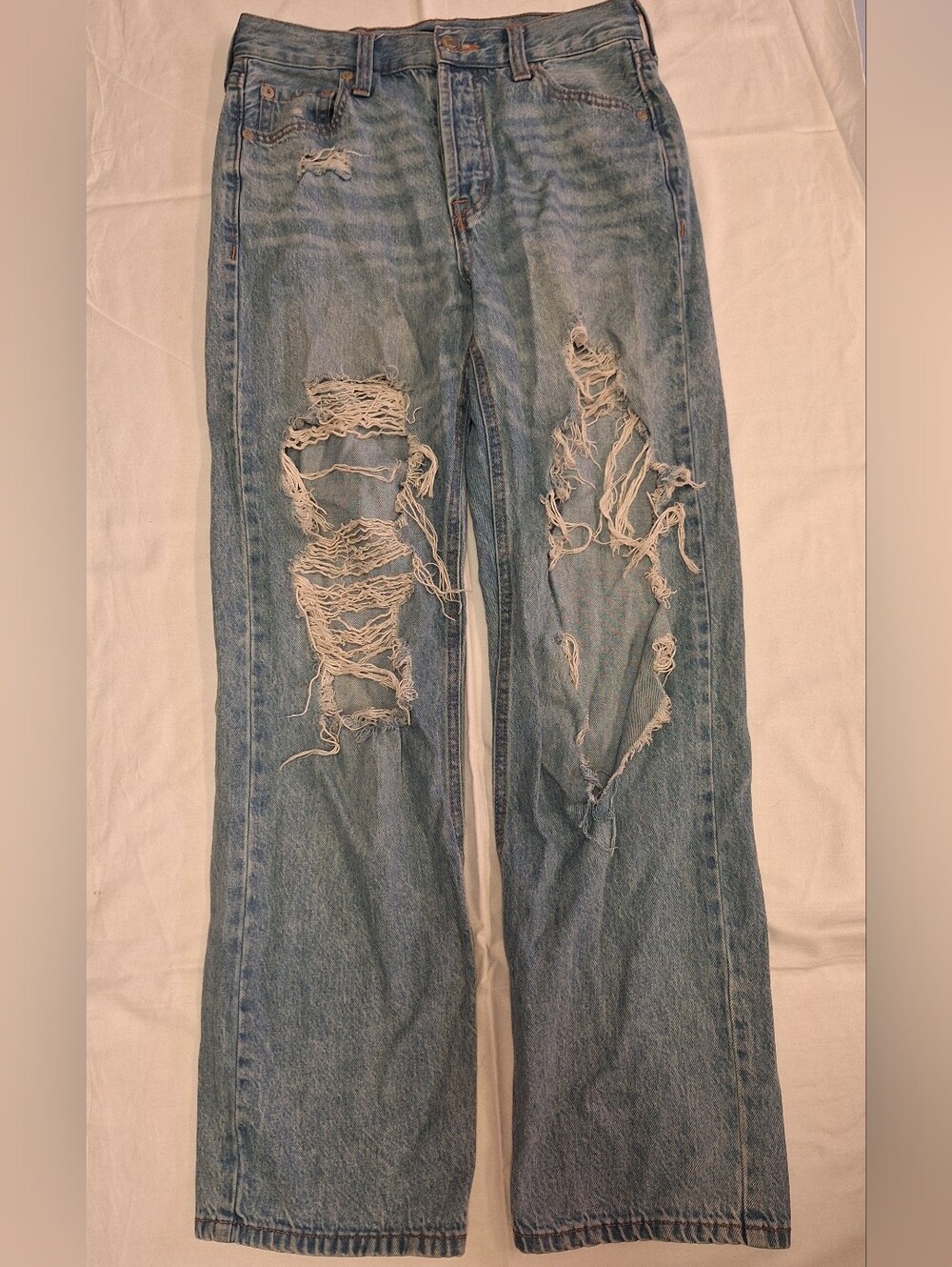 Aeropostale Light Blue Distressed 90s Baggy Jeans